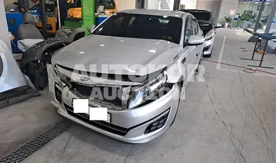 2015, Kia / K5, VIN: KNAGN419BFA588407, 121885 км., gas