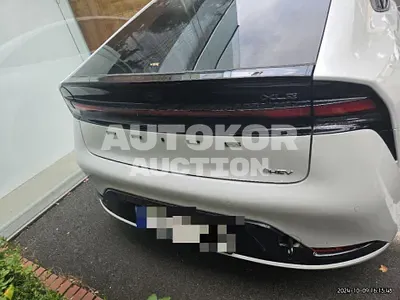 2024, Toyota / Prius, 20432 км., gas