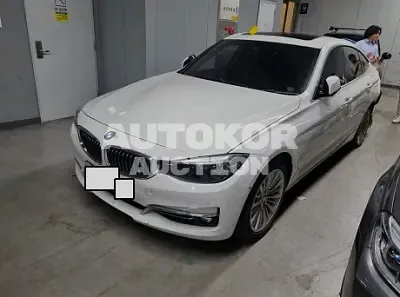 2020, BMW / 320, VIN: WBA8T3108LCD22978, 6831 км., gas