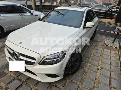 2019, Mercedes-Benz / c220, VIN: WDDWF1EB9KR523398, 44030 км., diesel