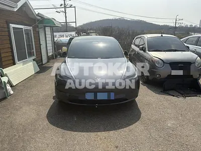 2024, Tesla / Model 3, VIN: LRW3E7EK5RC162460, electric