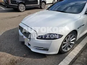2016, Jaguar / XJ, VIN: SAJAA229XGNV99979, 205830 км., diesel