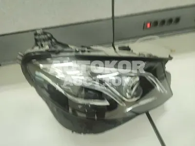 2017, Mercedes-Benz / E 300, unknown