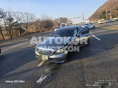 2019, Mercedes-Benz / e220, 122215 км., diesel