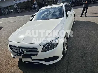 2018, Mercedes-Benz / E 200, 35757 км., gas