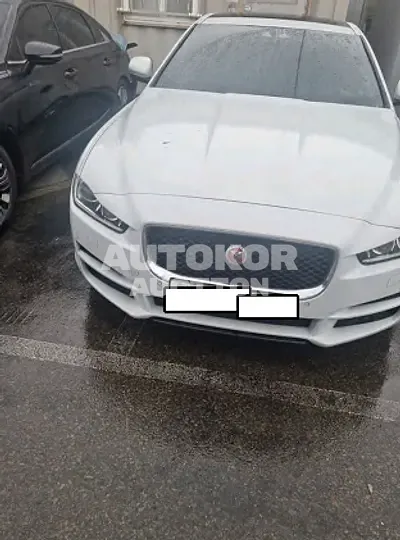 2016, Jaguar / XE, VIN: SAJAB4BN0GA915662, 187087 км., diesel
