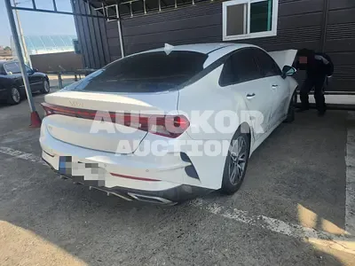 2023, BMW / B5, VIN: KNAG241ABPA251653, 30055 км., gas