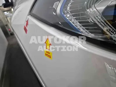 2022, BMW / 740, unknown