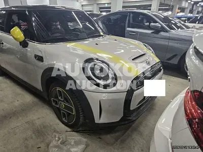 2022, MINI / cooper se, 64429 км., electric