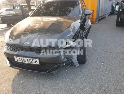 2020, Kia / K5, VIN: KNAG241ABLA020287, 71459 км., gas