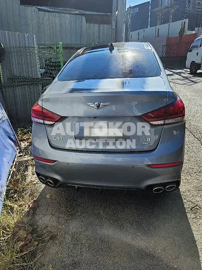 2016, Genesis / G80, 45585 км., gas, 3800 куб.см.