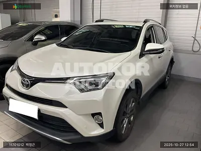 2017, Toyota / RAV4, VIN: JTMYFREV2HD108506, 101393 км., gas, 2494 куб.см.