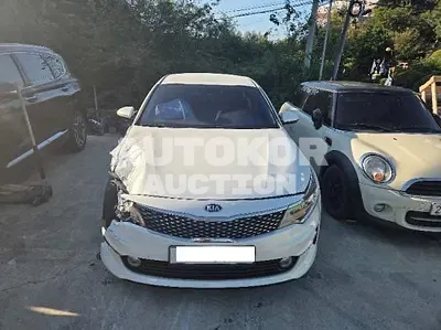 2016, Kia / K5, VIN: KNAGT411BGA101731, 66121 км., gas
