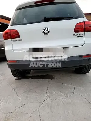 2015, Volkswagen / Tiguan, VIN: WVGZZZ5NZFW580638, 207857 км., diesel