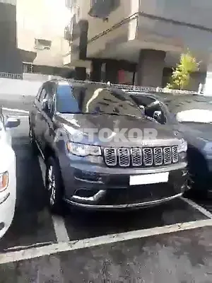 2019, Jeep / Grand Cherokee, VIN: 1C4RJFJG3KC796649, gas