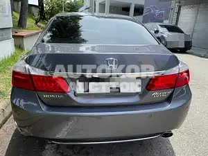 2015, Honda / Accord, VIN: 1HGCR2680FA511980, 147600 км., gas
