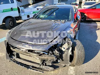 2020, Kia / Stinger, VIN: KNAE751CDLS067556, 49617 км., gas