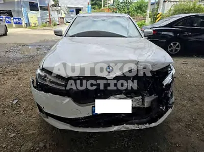 2022, BMW / 520i, VIN: WBA11BH01NCK92584, 33751 км., gas
