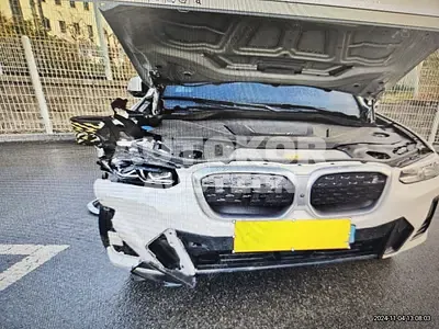 2022, BMW / X3 M, 71082 км., electric