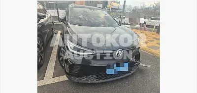 2023, Volkswagen / ID.4, 35815 км., electric, 234 куб.см.