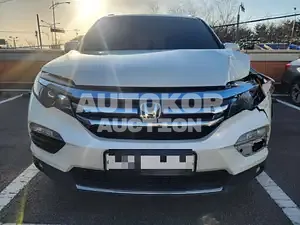 2017, Honda / Pilot, VIN: 5FNYF6850HB201081, 135613 км., gas