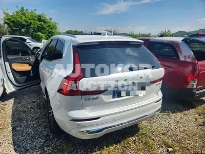 2023, Volvo / XC60, 5000 км., gas