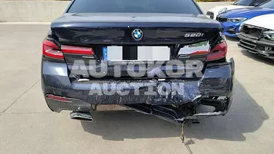 2022, BMW / 520, gas
