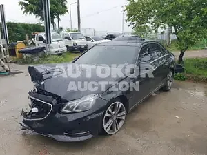 2015, Mercedes-Benz / E 300, 192786 км., gas