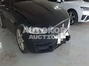 2016, Jaguar / XE, VIN: SAJAB4BN2GA940854, 111000 км., gas