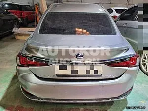 2021, Lexus / ES 300, VIN: JTHBA1C1XM2006932, 3218 км., hybrid