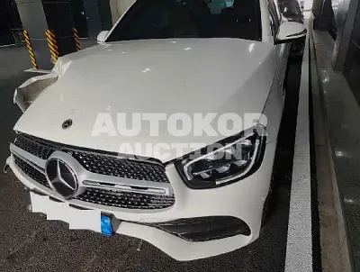 2022, Mercedes-Benz / GLC 300, VIN: W1N0G8EBXNG113837, 3489 км., gas