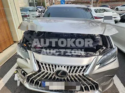 2025, Lexus / es300h, 10000 км., hybrid, 2487 куб.см.