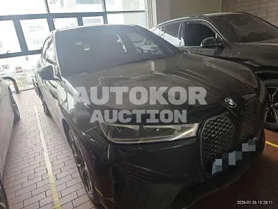 2023, BMW / iX, 30000 км., electric