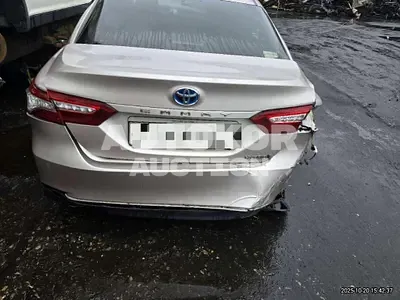 2018, Toyota / Camry, 75506 км., hybrid