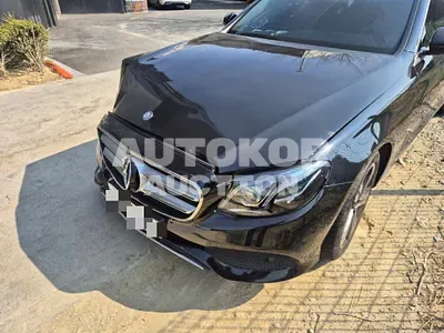 2016, Mercedes-Benz / E 300, gas