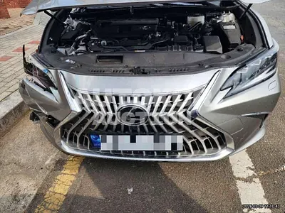 2025, Lexus / es300h, hybrid