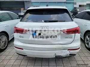 2020, Audi / Q3, VIN: WAUZZZF3XL1111038, 30515 км., diesel