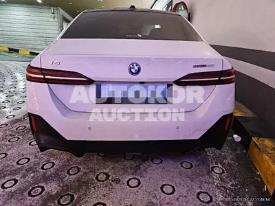 2023, BMW / i5, 27256 км., electric