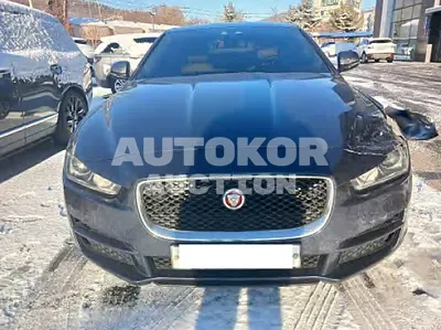 2018, Jaguar / XE, 66300 км., diesel