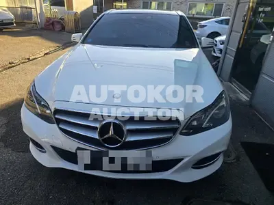 2014, Mercedes-Benz / E 300, 195946 км., gas