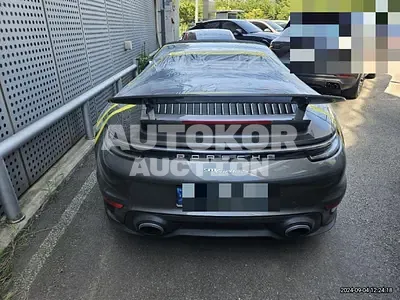 2022, Porsche / 911, 22270 км., gas