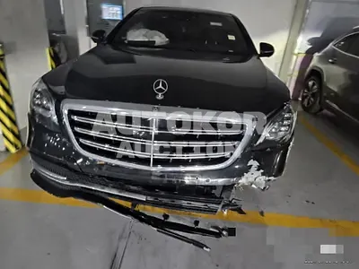 2019, Mercedes-Benz / S 560, 65046 км., gas