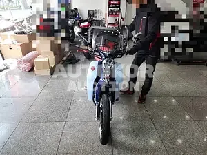 2020, BMW / 125, 9500 км., gas, 125 куб.см.