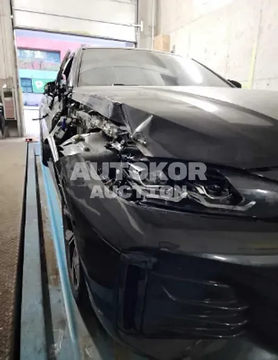 2022, Volvo / S40, VIN: WBY71AW06NFM98801, electric