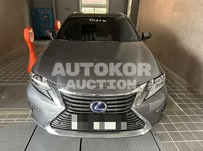 2017, Lexus / ES 300, 166155 км., hybrid