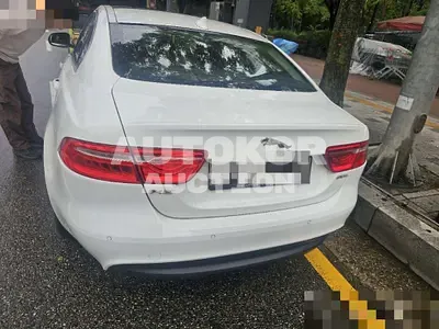 2016, Jaguar / XE, 46485 км., gas, 2000 куб.см.