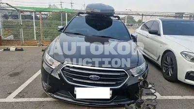 2016, Ford / Taurus, 99498 км., gas