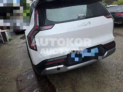 2025, Kia / ev9, 30232 км., electric