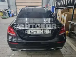 2017, Mercedes-Benz / E 300, VIN: WDDZF4JB2HA171678, 52832 км., gas