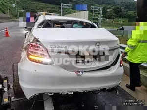2015, Mercedes-Benz / C 220, 150000 км., diesel